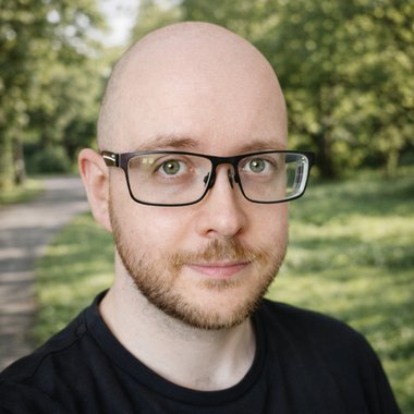 Richard M. - Freelance Brand Designer