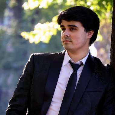 Eros C. - Freelance Singer