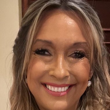 Karen B. - Freelance Voiceover Artist