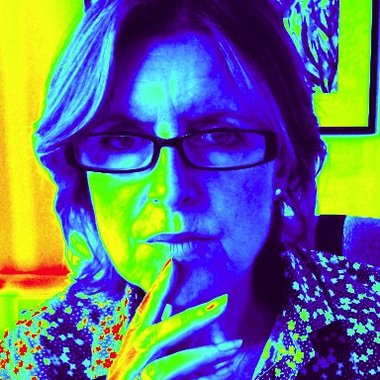Lyn S. - Freelance Artworker