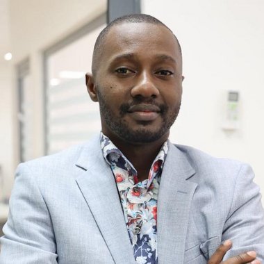 Victor O. - Freelance Flyer Designer