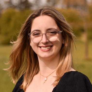 skylarrizzo - Freelance Digital Marketer