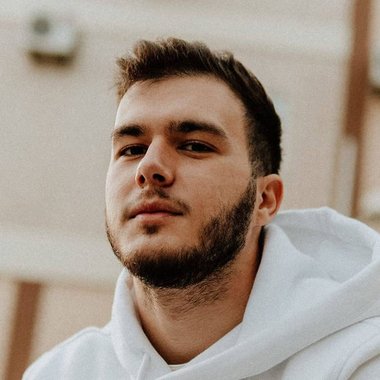 Ricardo R. - Freelance Assistant Producer