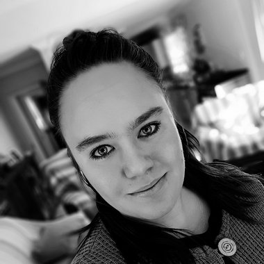 Minkie H. - Freelance Social Media Manager