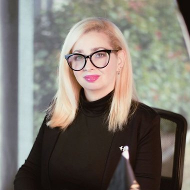 BETTY H. - Freelance Music Composer