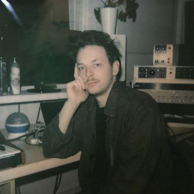 Isaac J. - Freelance Mixing Engineer