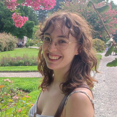 Sara T. - Freelance Comic Illustrator