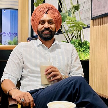 Harvinder S. - Freelance Videographer