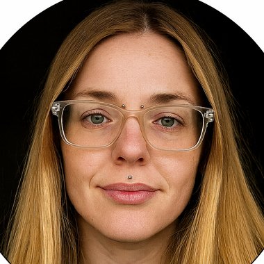 Stacy R. - Freelance Photoshop Editor