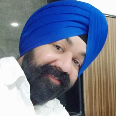 ISKAMBO - Freelance Social Media Freelancer