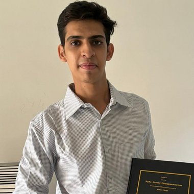 Ahmed M. - Freelance Web Designer