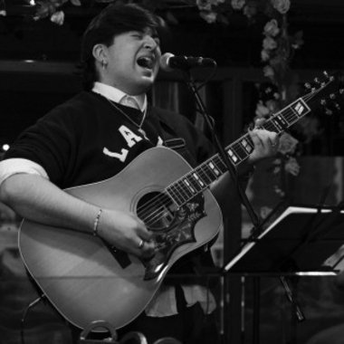 Isaac P. - Freelance Mixing Engineer