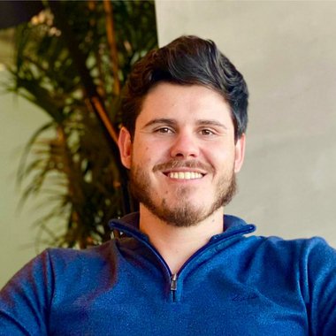 Dimas H. - Freelance Graphic Designer