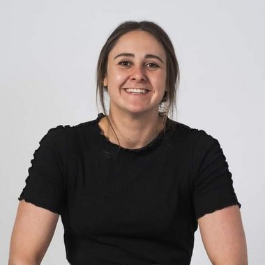 laurenandrews313736 - Freelance Graphic Designer