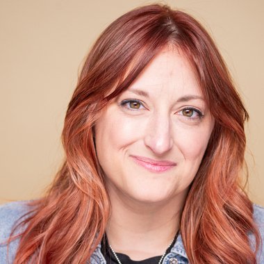 ShannaQ - Freelance Voiceover Artist